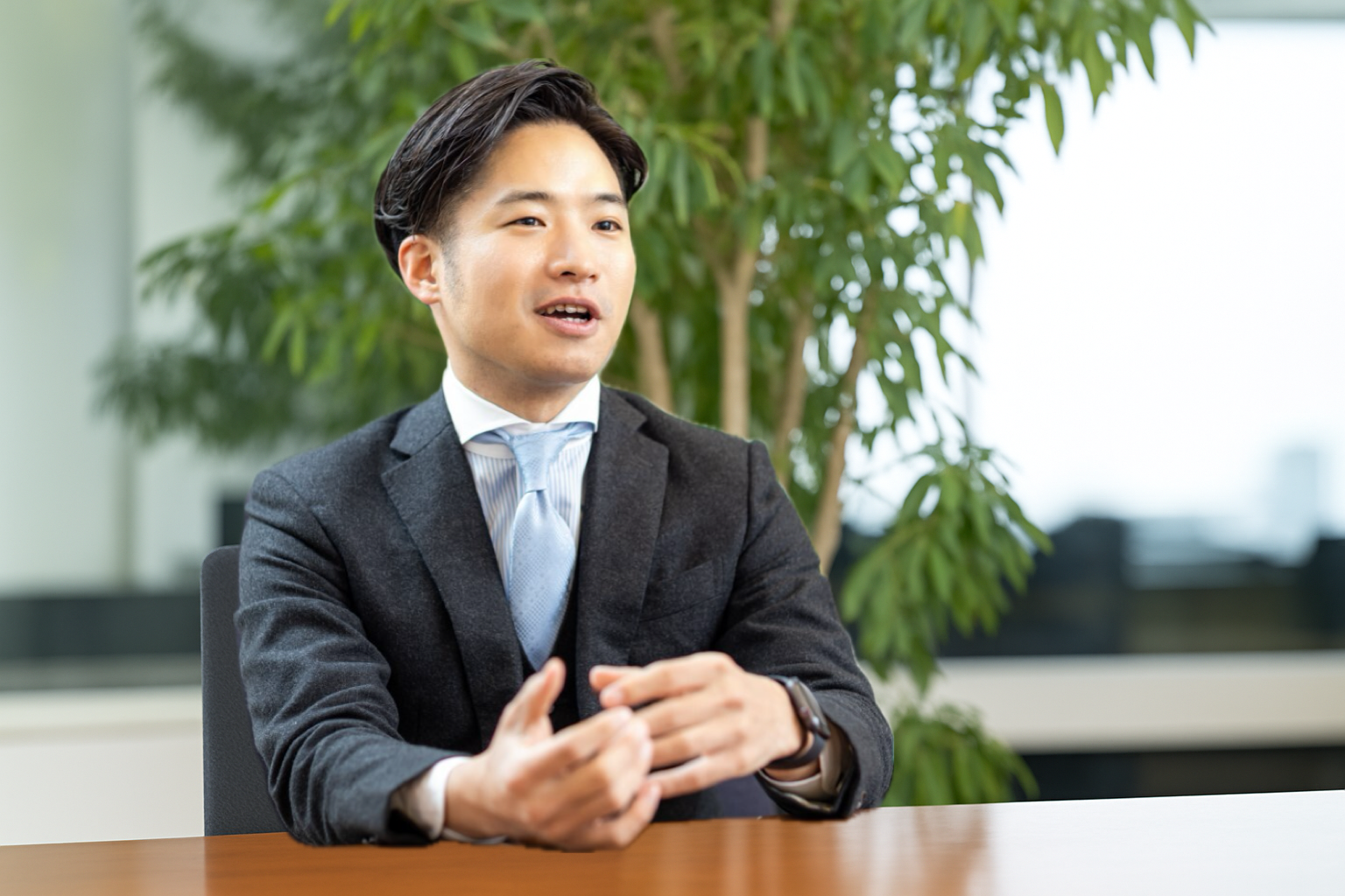 弁護士